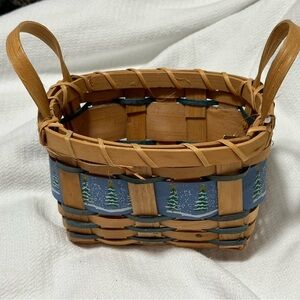 Woven holiday basket with snowy tree design. New with tags!